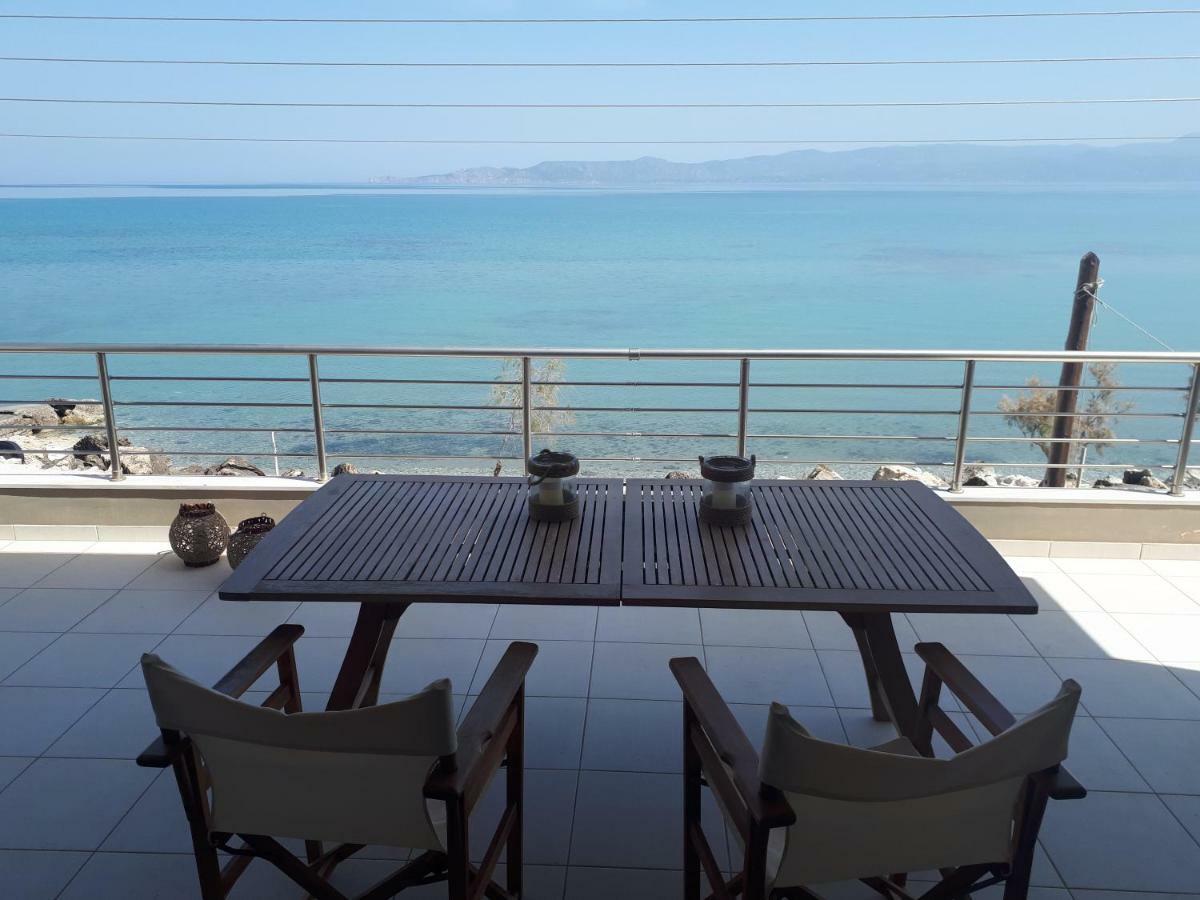 Vrachati Sea Front House Kato Assos Luaran gambar