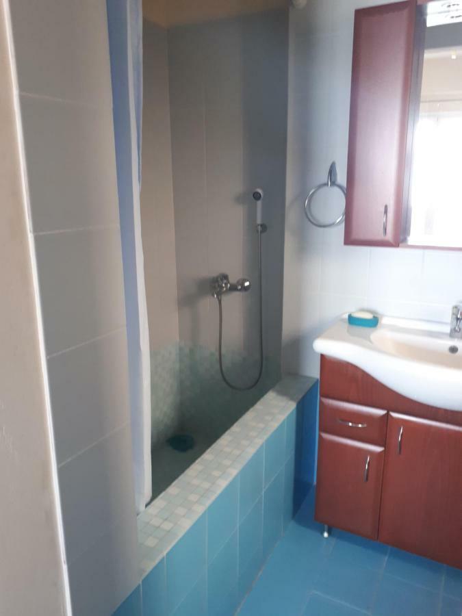 Vrachati Sea Front House Kato Assos Luaran gambar