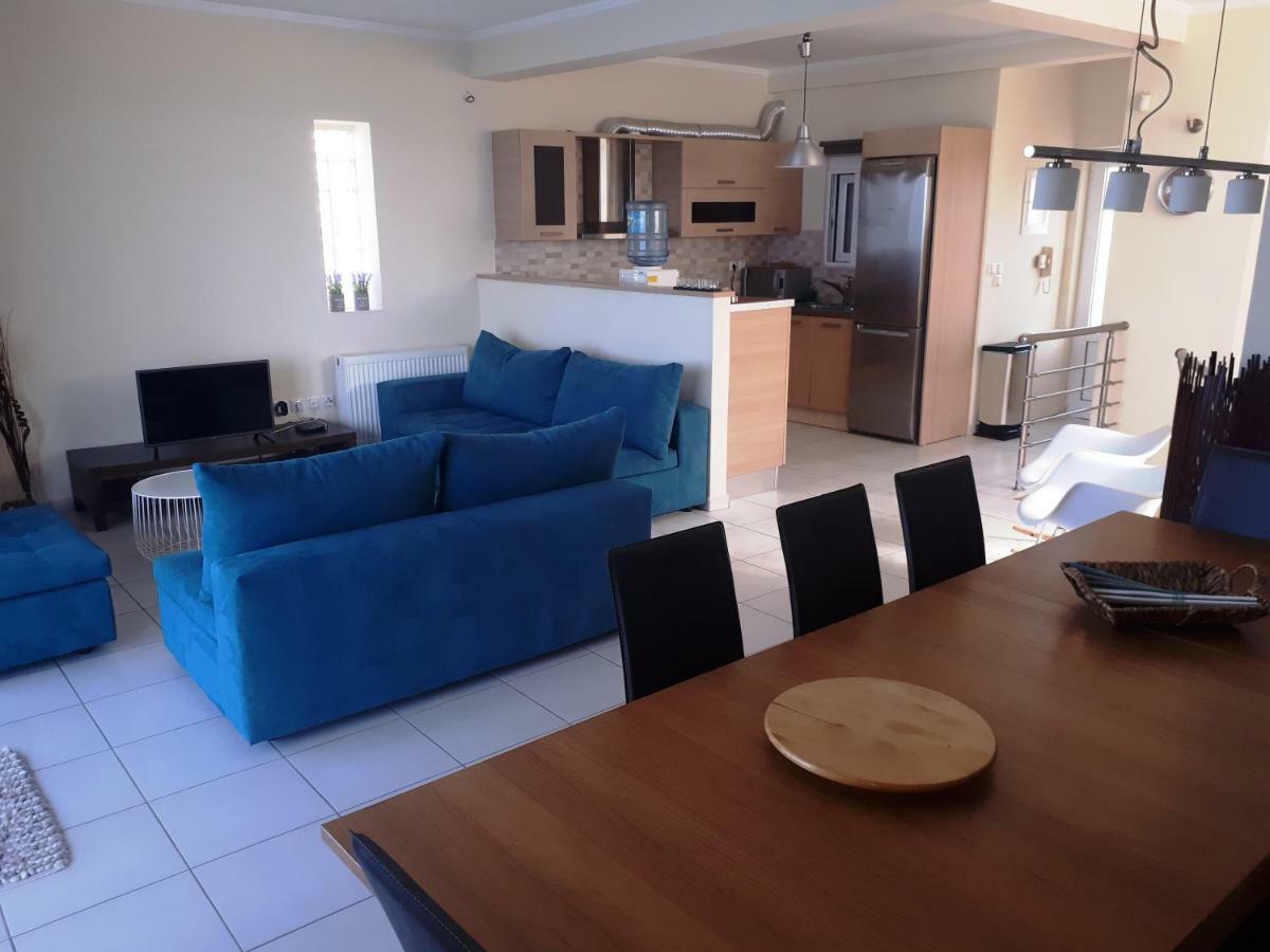 Vrachati Sea Front House Kato Assos Luaran gambar